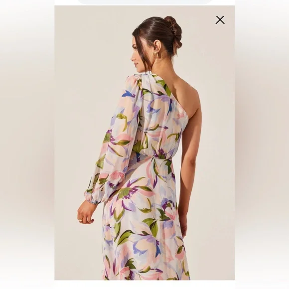 Astr One-Shoulder Floral Dress in Pink and Purple - Picture 3 of 14